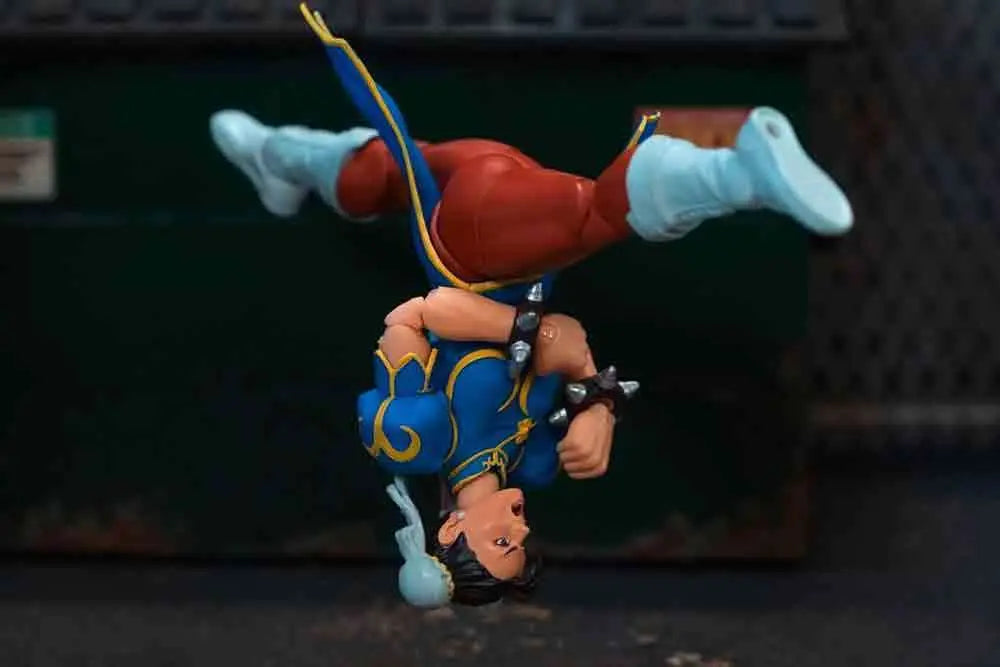 STREET FIGHTER 2 CHUN LI BLUE DRESS 1/12 DELUXE ACTION Figura