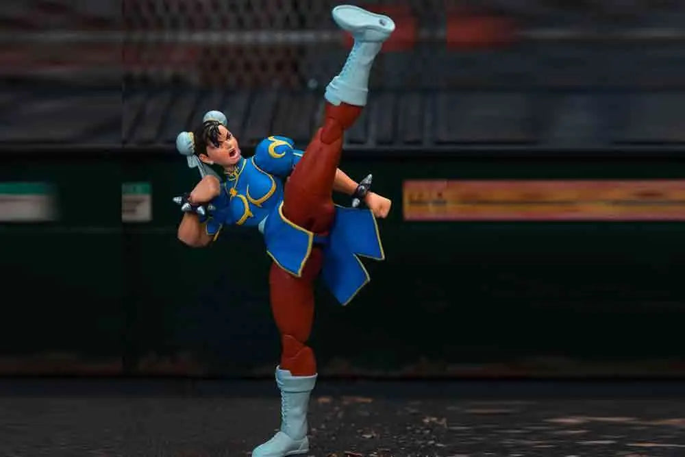 STREET FIGHTER 2 CHUN LI BLUE DRESS 1/12 DELUXE ACTION Figura