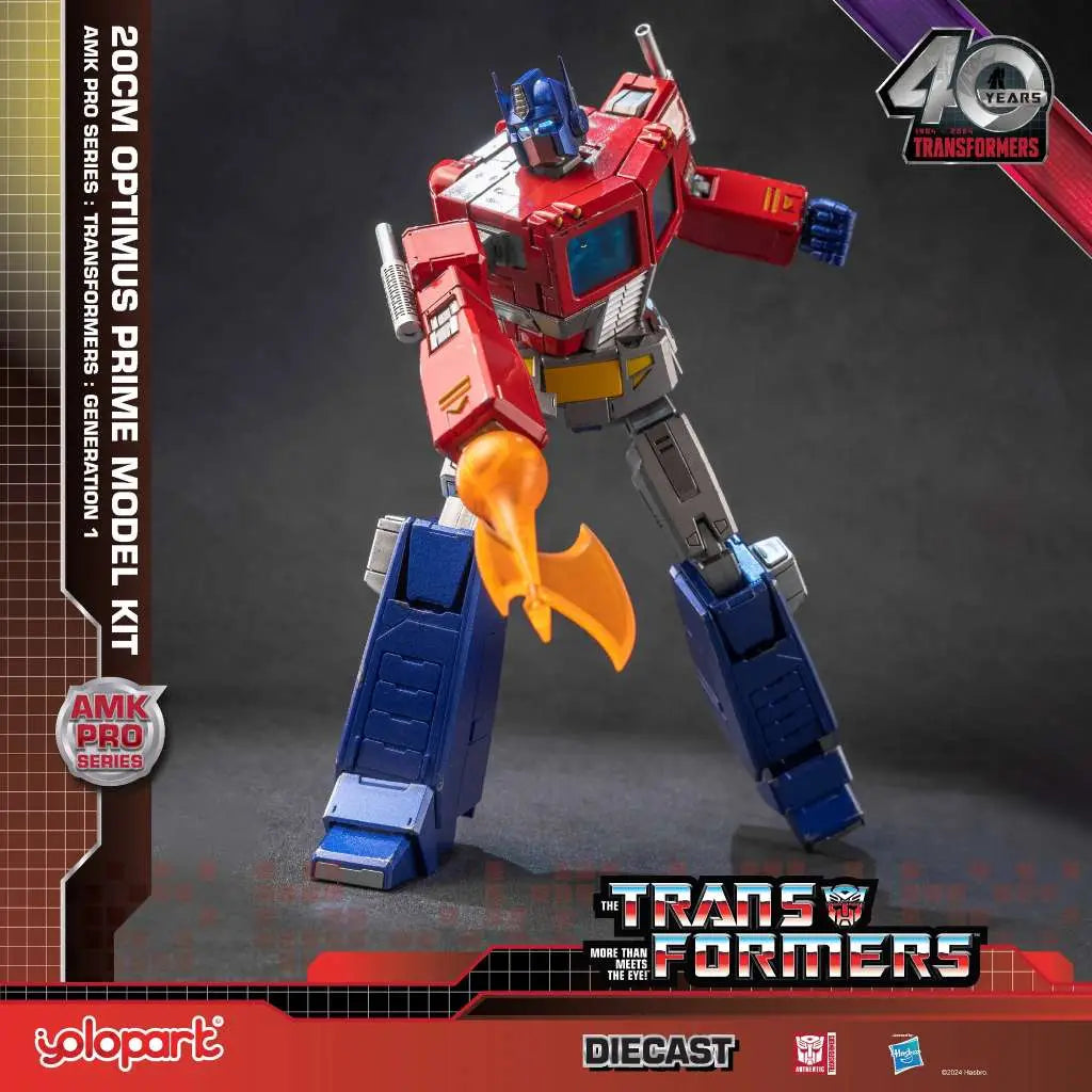 Transformers: Generation One Maqueta AMK Pro Series Optimus Prime 20 cm