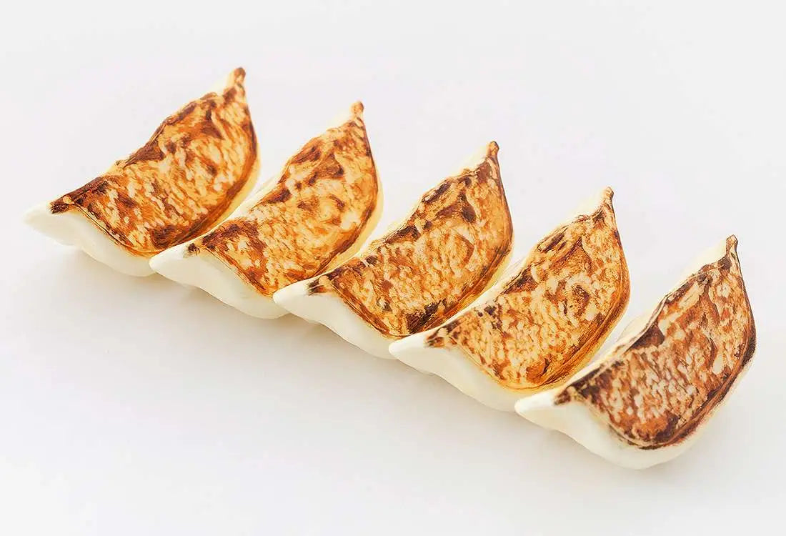 GYOZA PLASTIC MODEL KIT Frikytopia