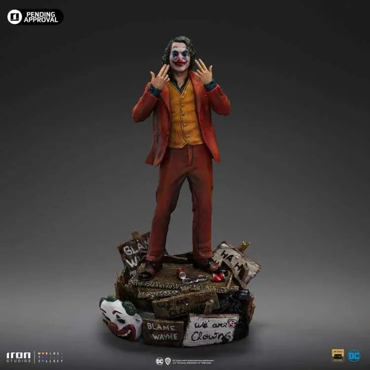 DC Comics Estatua Art Scale Deluxe 1/10 Joker (Arthur Fleck) 19 cm