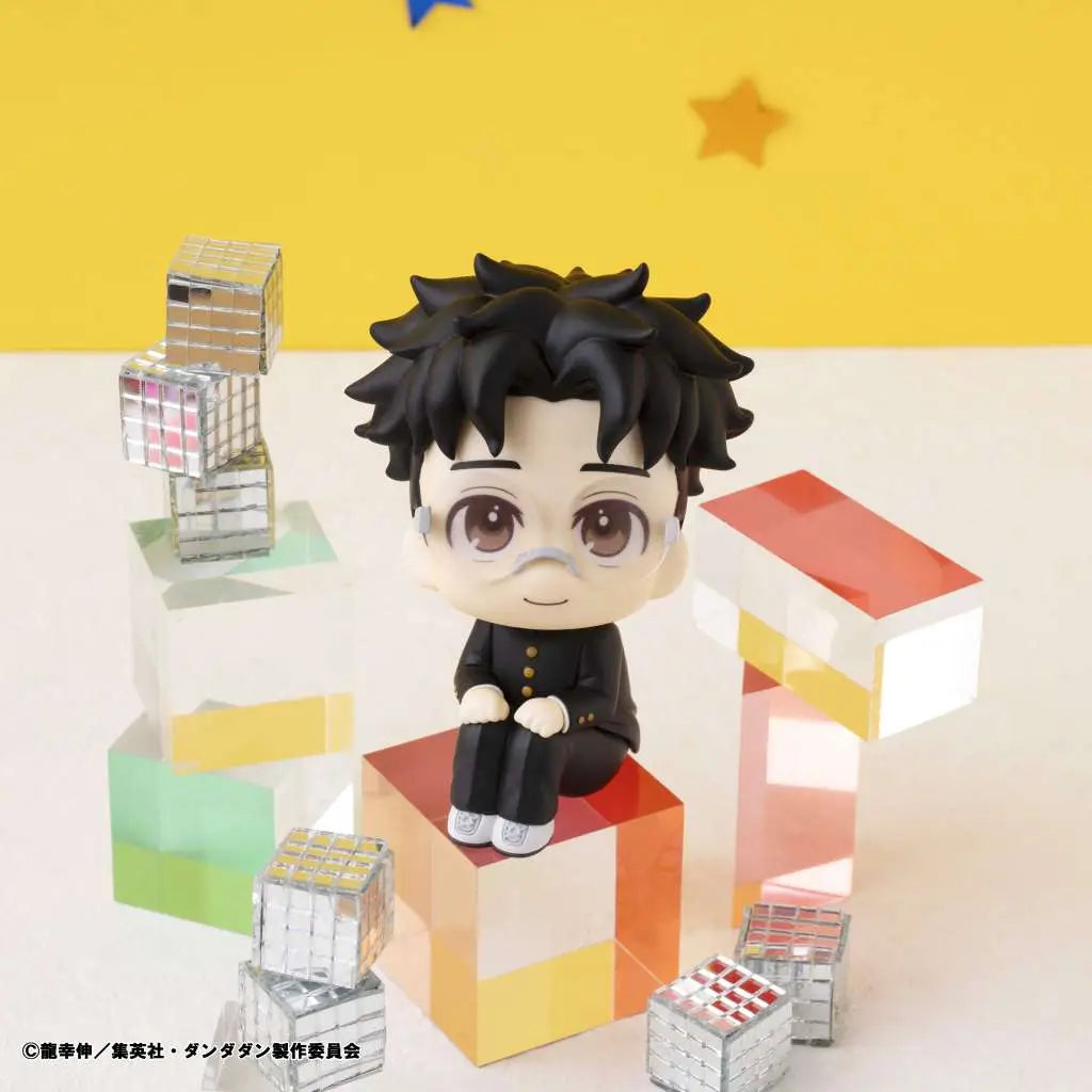 Dandadan Estatua PVC Look Up Okarun 11 cm
