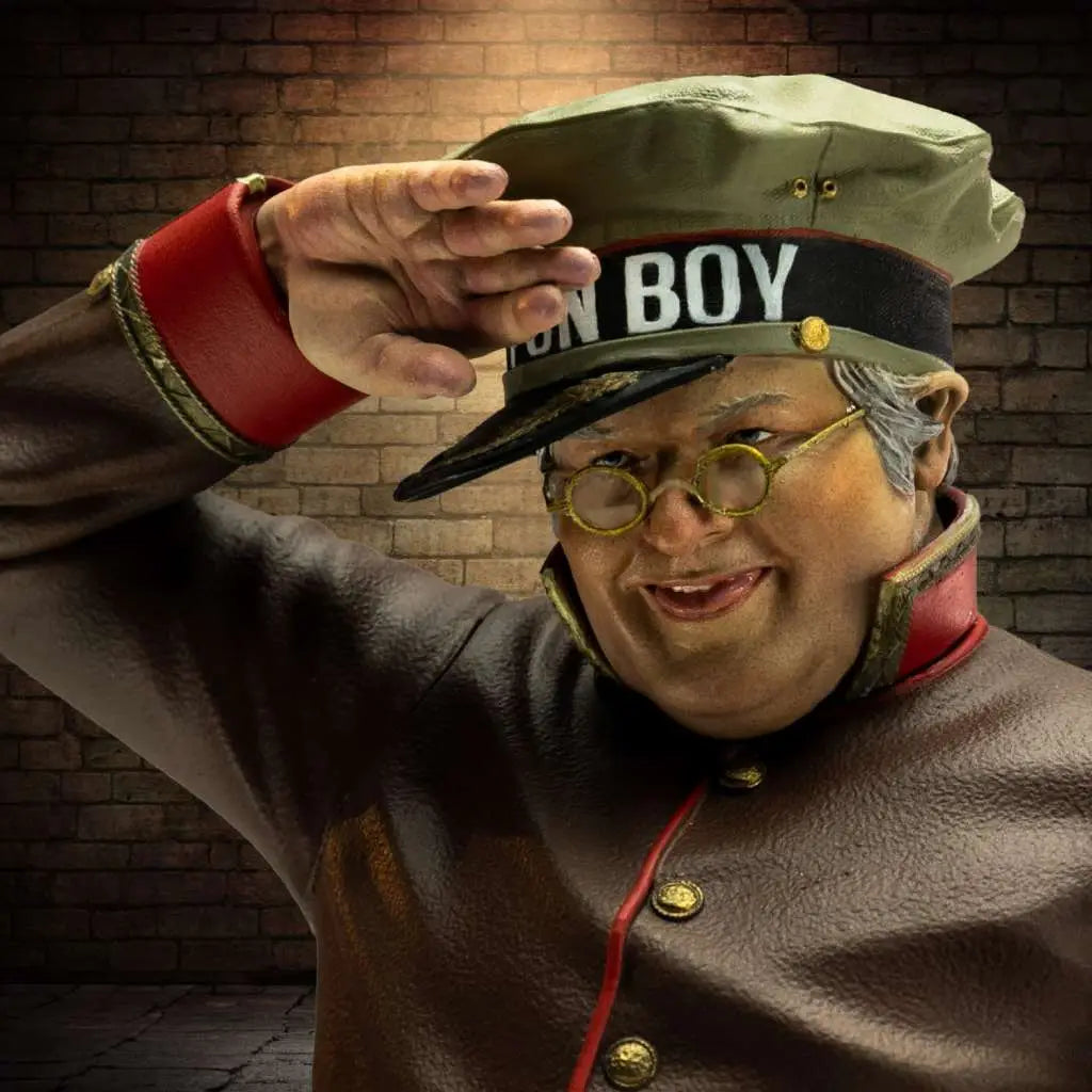BENNY HILL 1/6 Estatua