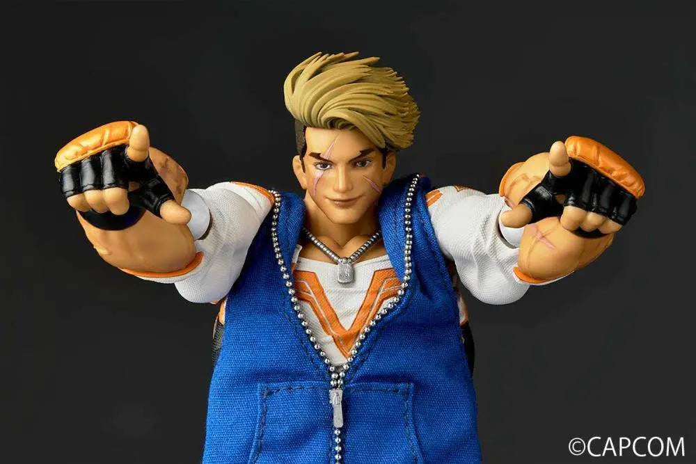 REVOLTECH A.Y. STREET FIGHTER 6 LUKE ACTION Figura