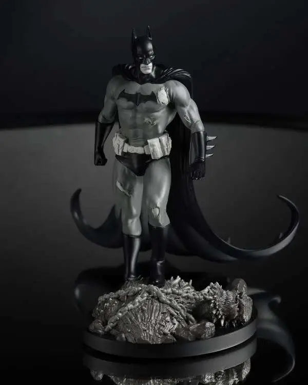 DC Direct Estatua 1/10 Batman by Bjorn Barends (Black White) 18 cm