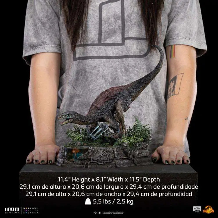 Jurassic World: Dominion Estatua 1/20 Demi Art Scale Therizinosaurus 29 cm