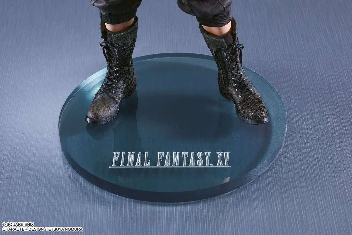 FINAL FANTASY 15 NOCTIS LUCIS CAELUM BY GOODSMILE FIG