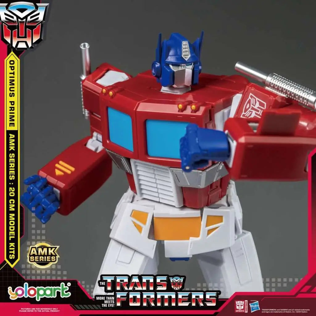 TRANSFORMERS GENERATION ONE AMK OPTIMUS PRIME MODEL KIT