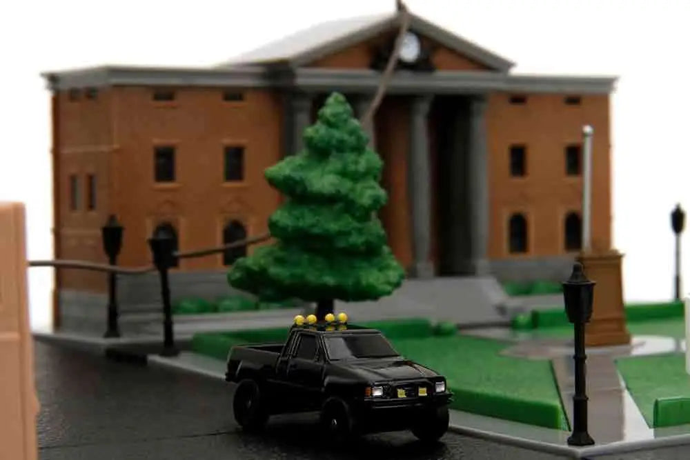BACK TO THE FUTURE CLOCK TOWER NANO SCENE DIORAMA