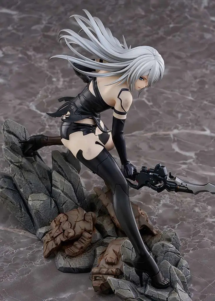NIER AUTOMATA VER1.1A A2 1/7 Figura