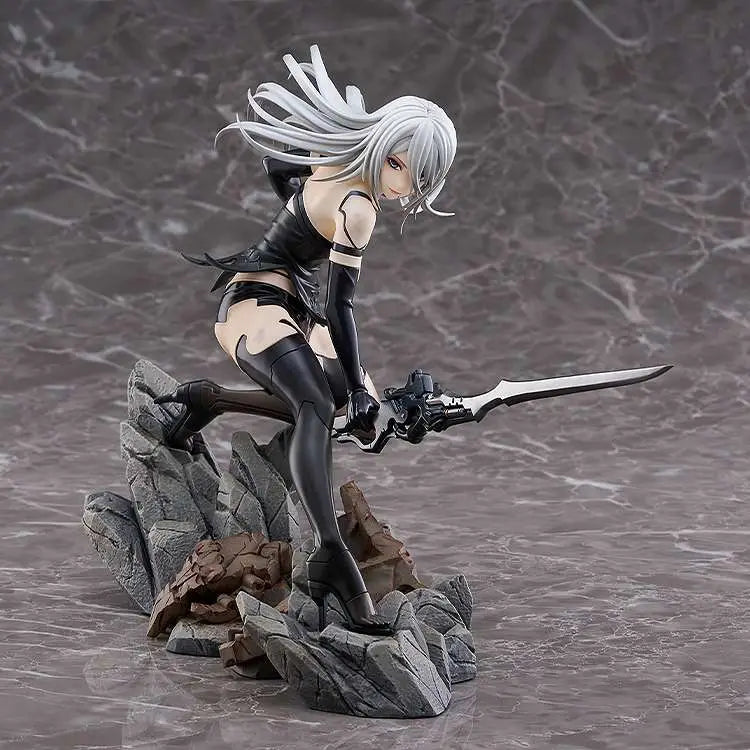 NIER AUTOMATA VER1.1A A2 1/7 Figura