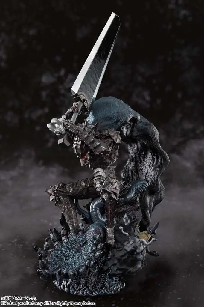 Berserk Figuarts ZERO Metallic Touch Estatua PVC Guts Berserker Armor 35 cm