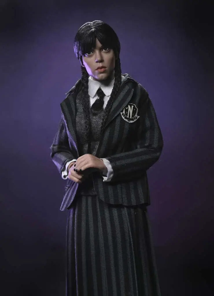 Wednesday Paquete de 2 Figuras Wednesday Addams (Nevermore Uniform) and Enid 20 cm
