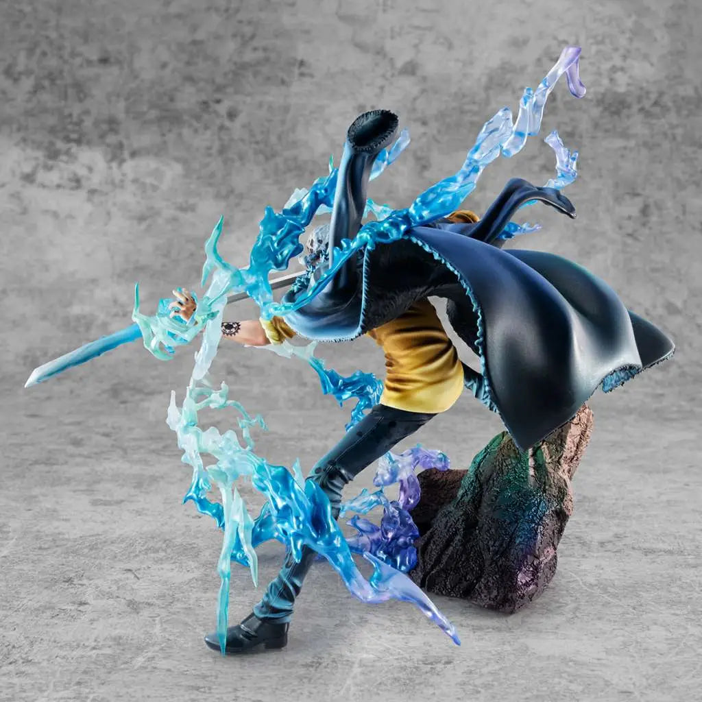 ONE PIECE TRAFALGAR LAW SURGEON OF DEATH AWAKEN WA-MAXIMUM POP Estatua