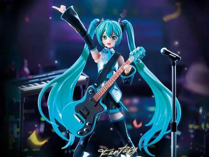 HATSUNE MIKU FANTASTICS EDITION MODEL KIT Frikytopia