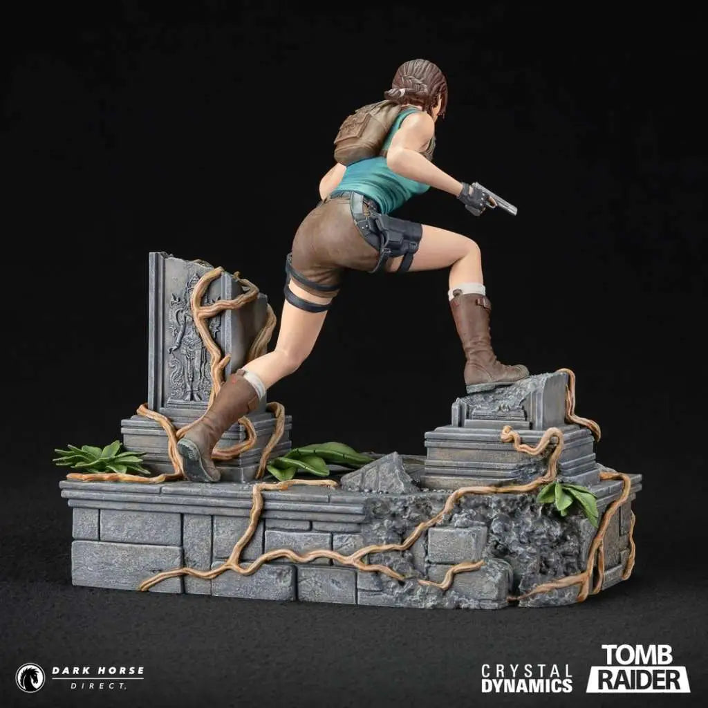 Tomb Raider Estatua PVC Lara Croft 24 cm