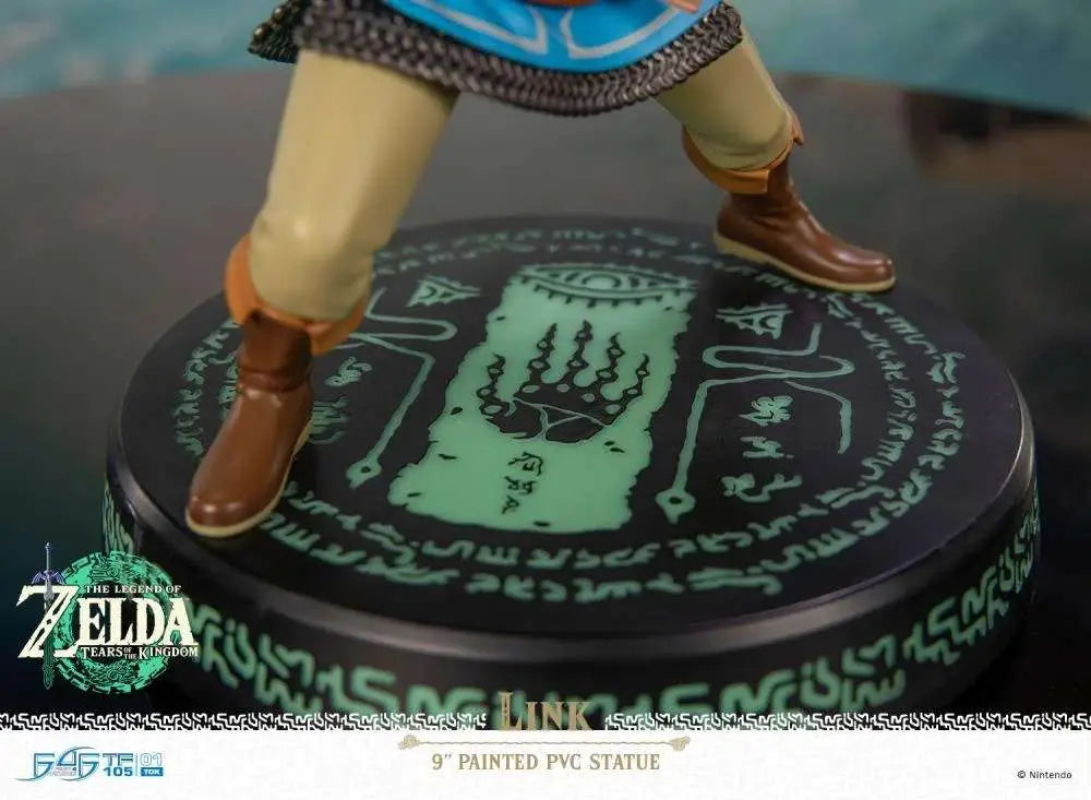 The Legend of Zelda: Tears of the Kingdom Estatua PVC Link 18 cm