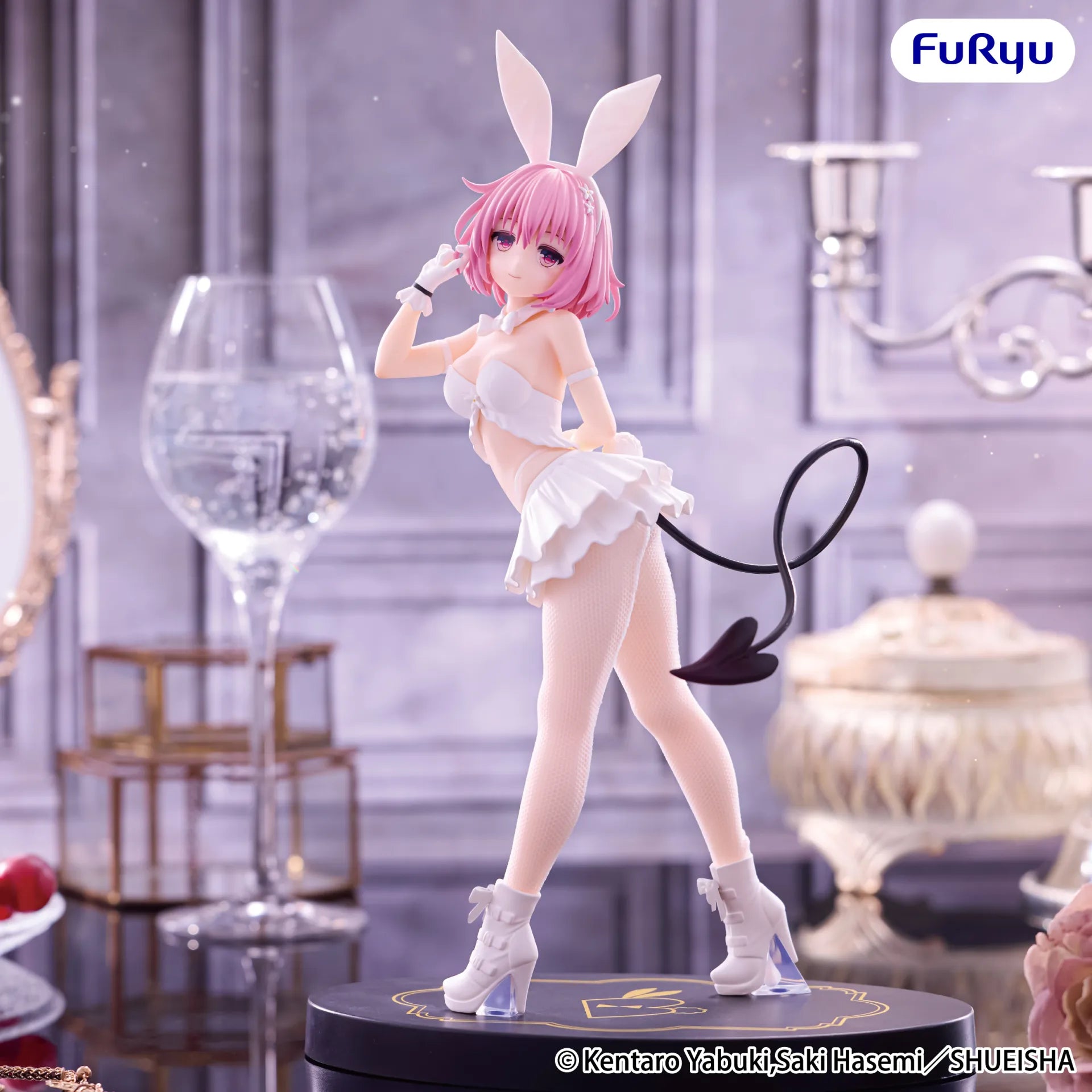 TO LOVE RU DARKNESS MOMO WHITE BICUTE BUNNIES Figura
