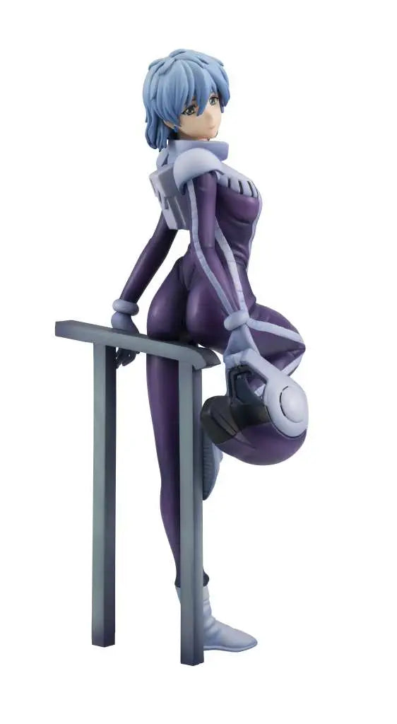 MS GUNDAM 08TH MS TEAM INAH SAKHALIN SNOW NIGHT VER GGG Estatua