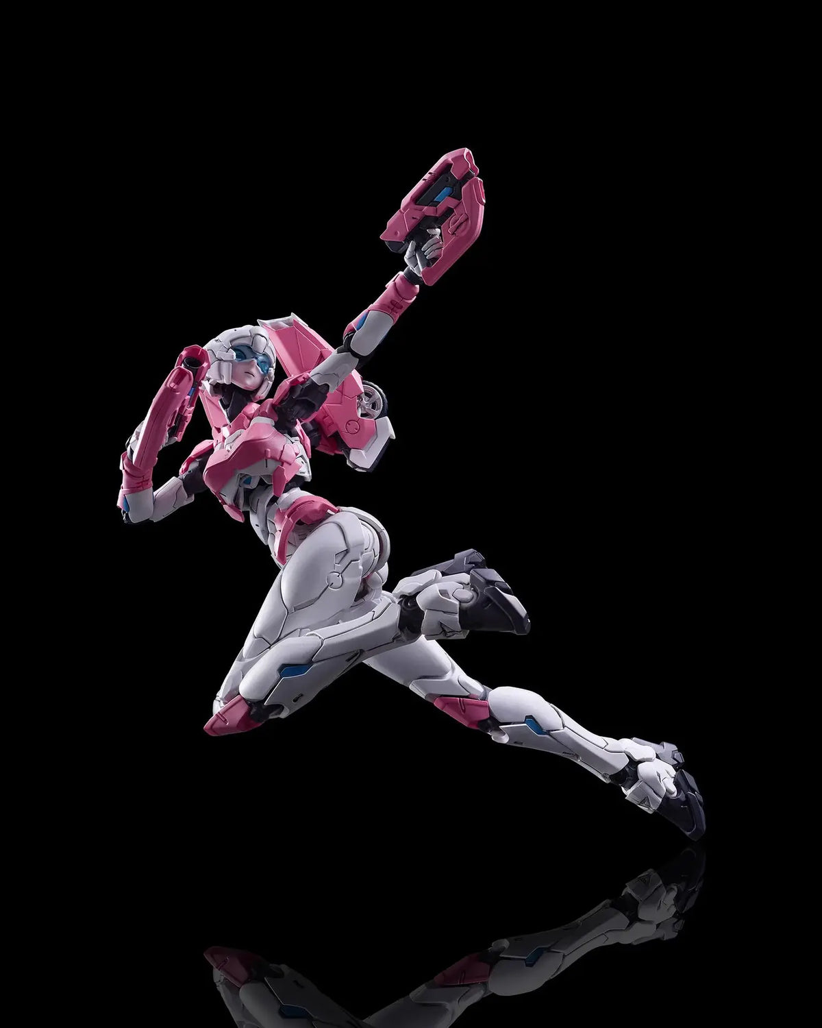 TRANSFORMERS ARCEE FURAI ACTION