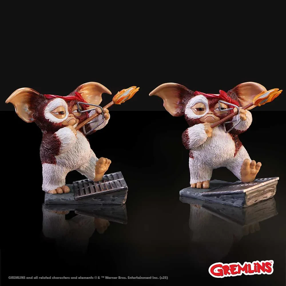 Gremlins Figura Gizmo Ready Aim Fire 12 cm