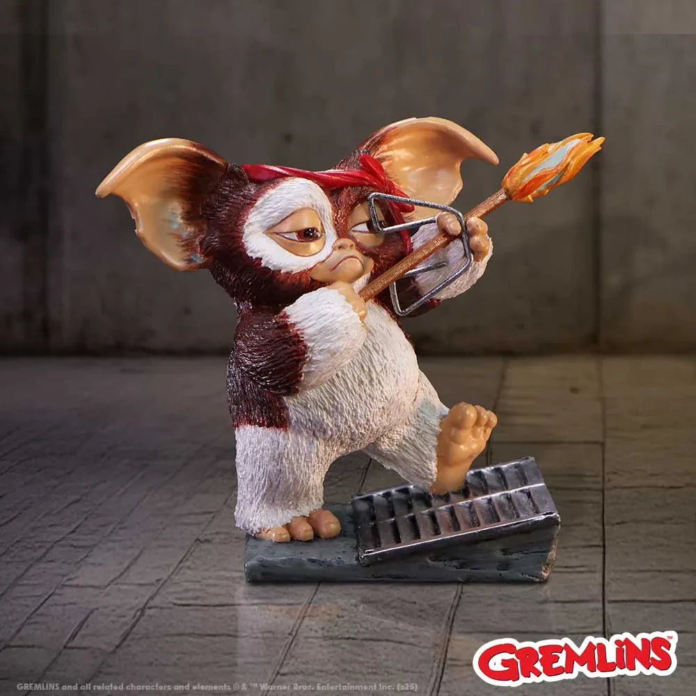 Gremlins Figura Gizmo Ready Aim Fire 12 cm
