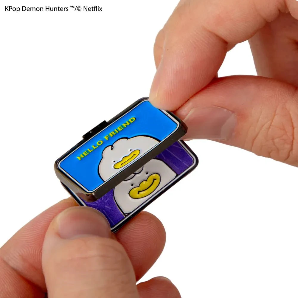 Las guerreras K-pop Pin Rujinu Letters