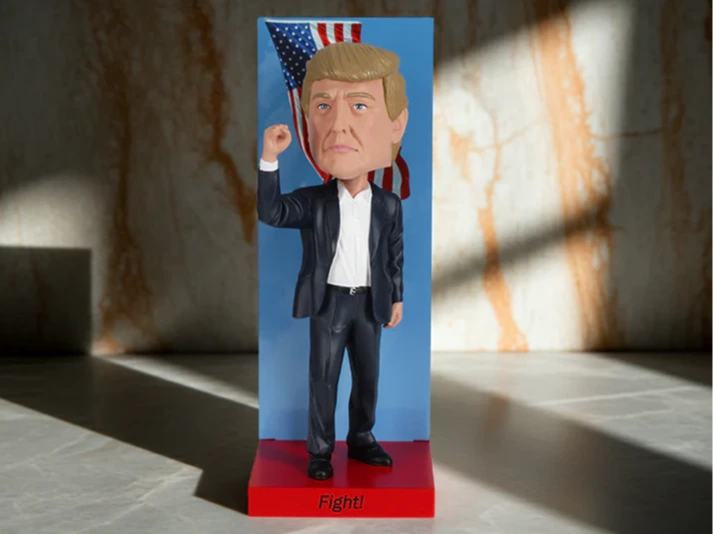 2025 INAUGURATION DONALD TRUMP LTD ED BOBBLEHEAD Frikytopia