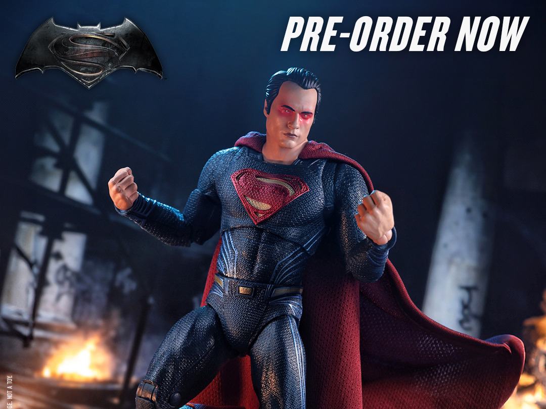 Batman v Superman: El amanecer de la justicia (2016) DC Theatrical Edition Figura Superman (Heat Vision) 19 cm