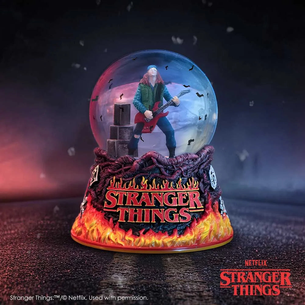Stranger Things Globo de nieve Eddie's Sacrifice 14 cm
