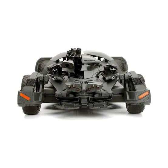 BATMAN JUSTICE LEAGUE BATMAN & BATMOBILE 1/24 DIE-CAST MODEL