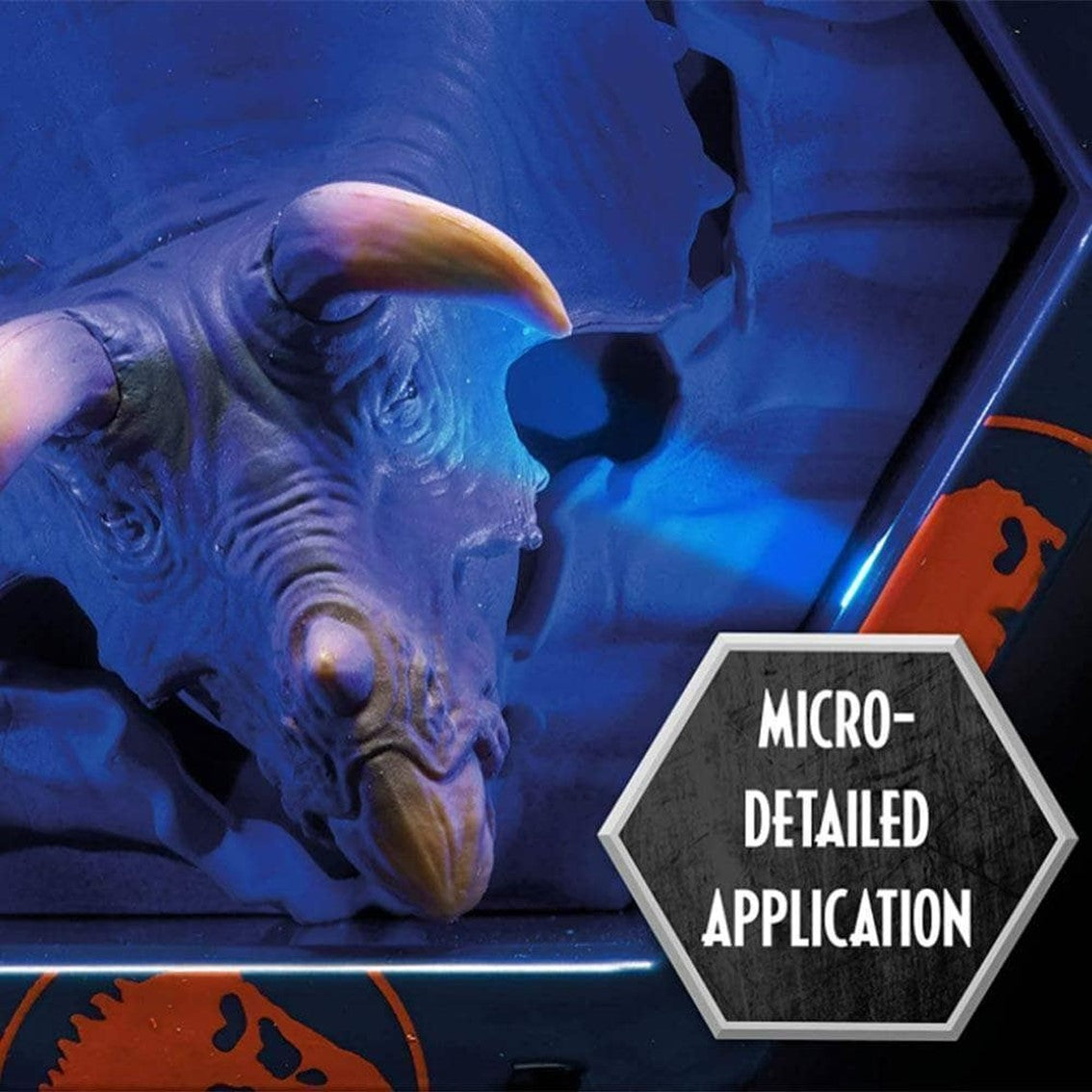 Figura wow pod jurassic world dominion triceratops