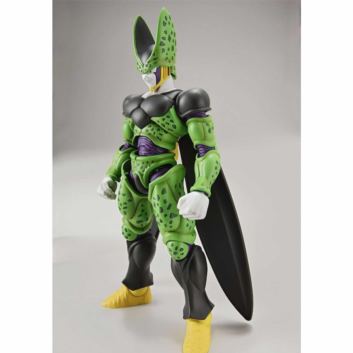 Figura bandai dragon ball z celula perfecto model kit 14 cm figure - rise standard 83279p Frikytopia