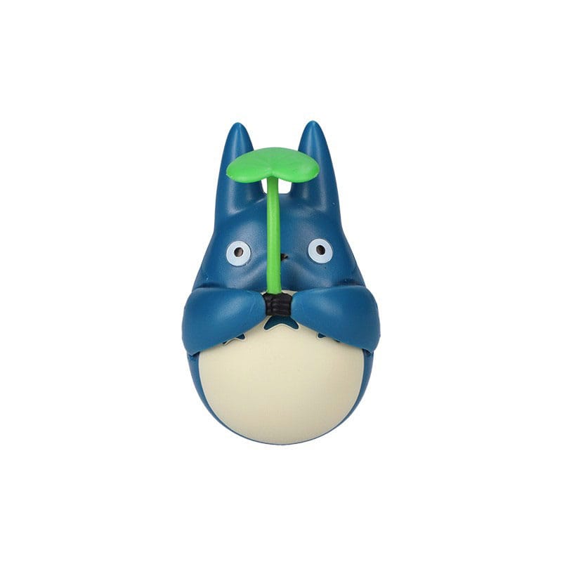Mi vecino Totoro Figura de fondo redondo Mid Totoro with leaf 6 cm Frikytopia