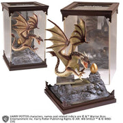 Figura The Noble Collection Harry Potter Criaturas Magicas Húngaro Cola Cuerno