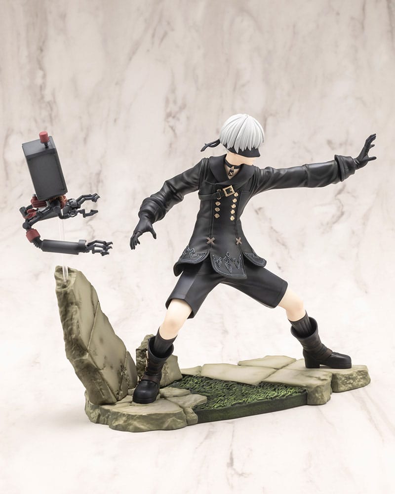 Nier:Automata Ver. 1.1a Estatua PVC ARTFX J 1/8 9S 18 cm