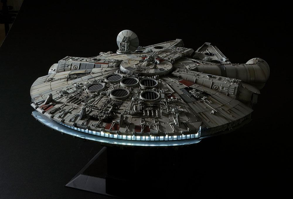 Star Wars Episode IV Maqueta Perfect Grade 1/72 Millennium Falcon 48 cm