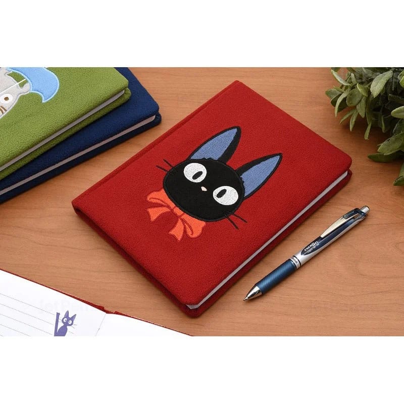 Nicky, la Aprendiz de Bruja Libreta Premium Jiji Plush