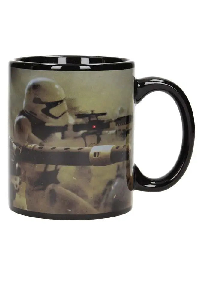 SW EP7 STORMTROOPERS BATTLE BLACK Taza