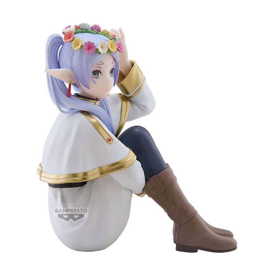 Figura Banpresto Frieren Beyond Journey's End Espresto Frieren con Corona de Flores 13 cm