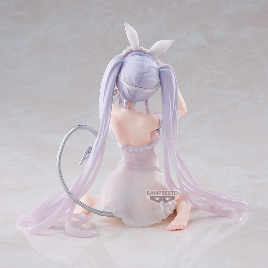 Figura Rurudo Sleepy Bunny Rurudo 13 cm