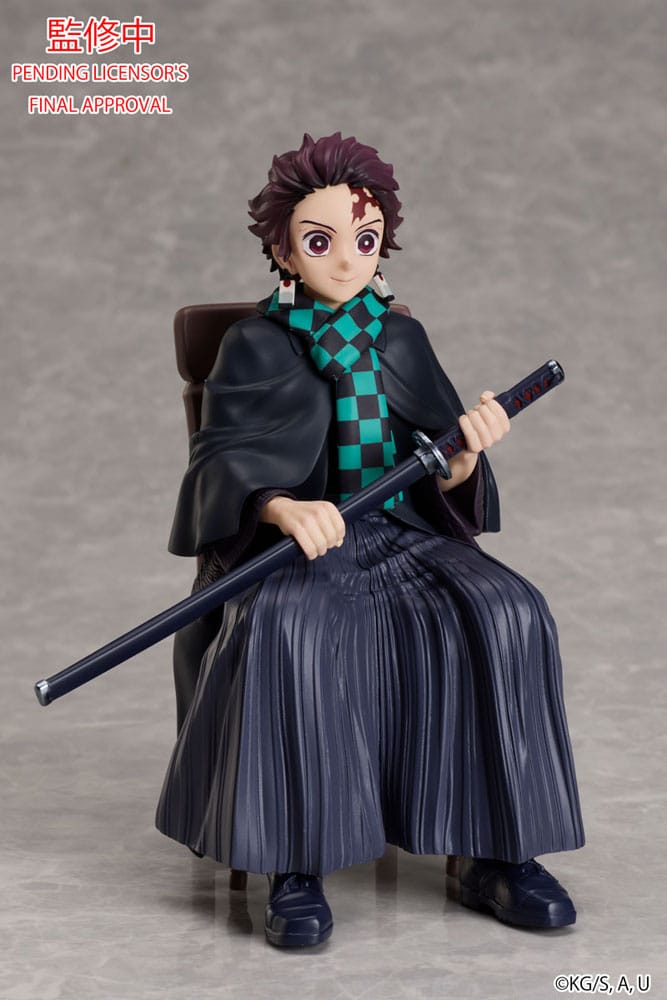 Demon Slayer: Kimetsu No Yaiba Estatua Tanjiro Kamado 15 cm