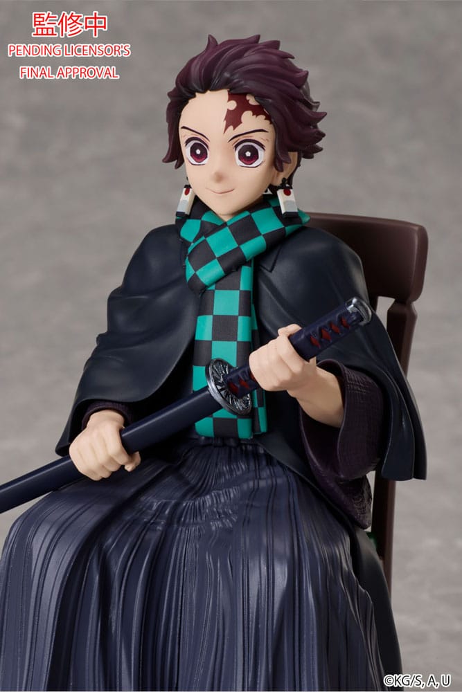 Demon Slayer: Kimetsu No Yaiba Estatua Tanjiro Kamado 15 cm