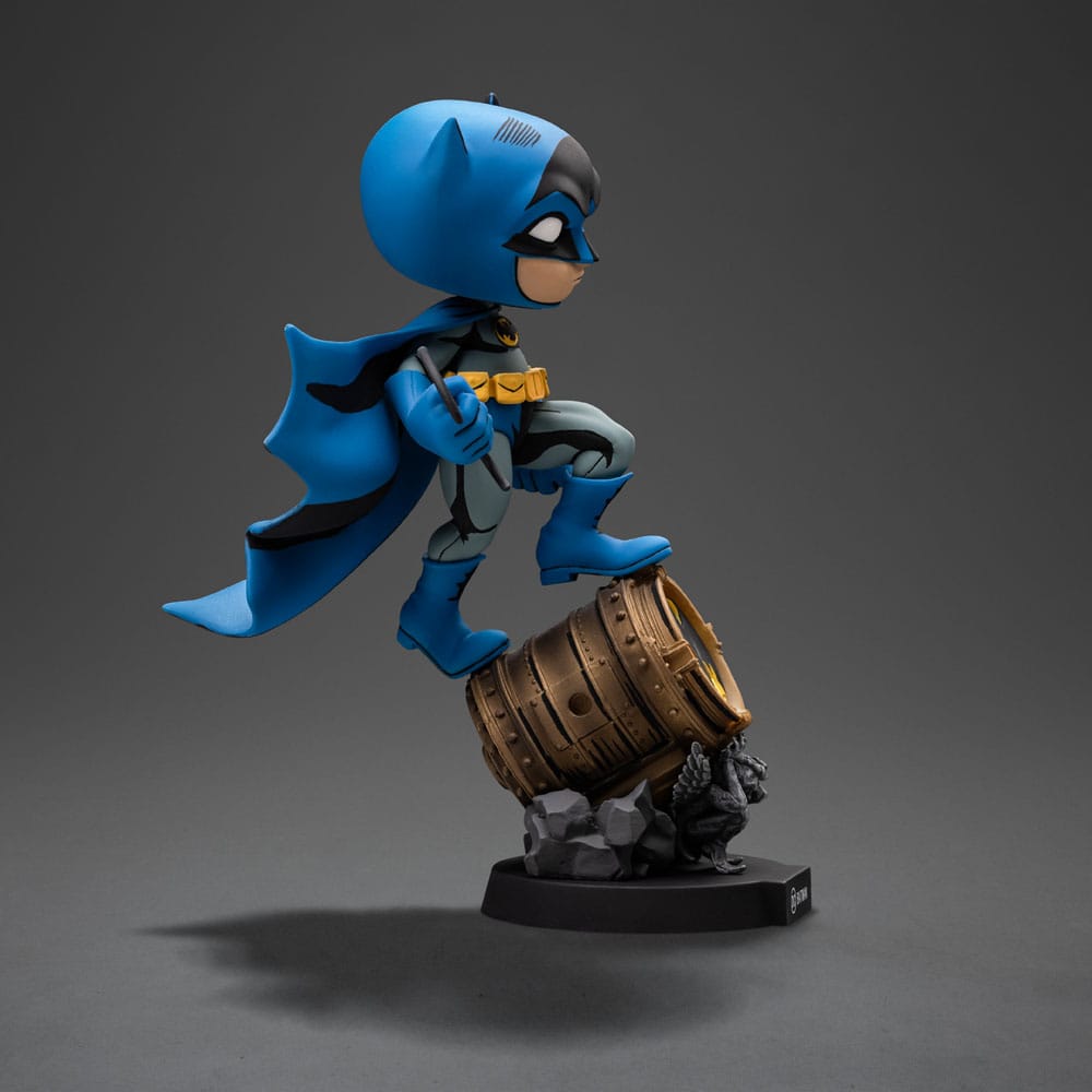 Batman Minifigura Mini Co. PVC Batman On Bat-Signal (Blue Variant) 15 cm