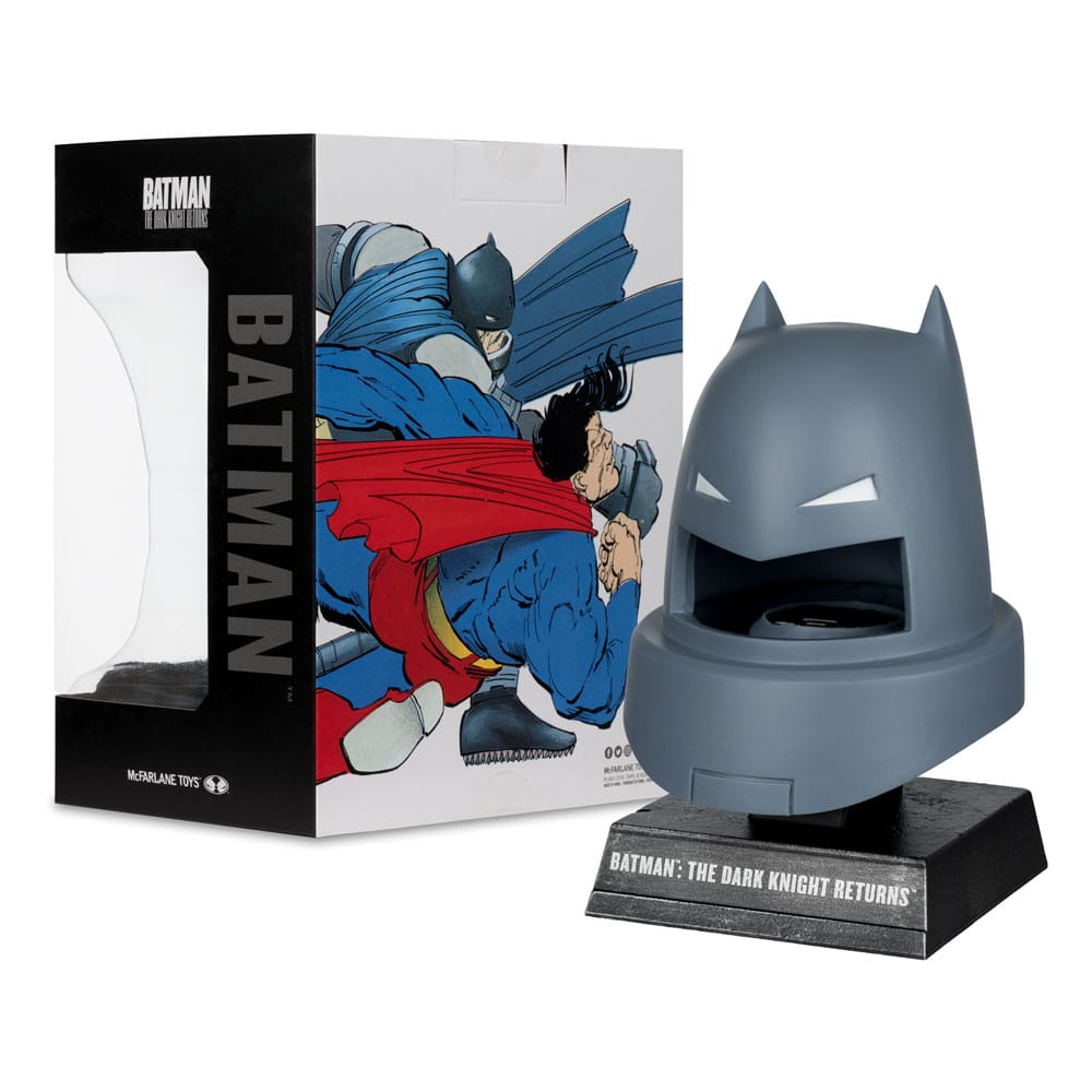 Batman DC Direct Mini Réplica 1/3 Máscara Blindada de Batman (Dark Knight Returns) 18 cm