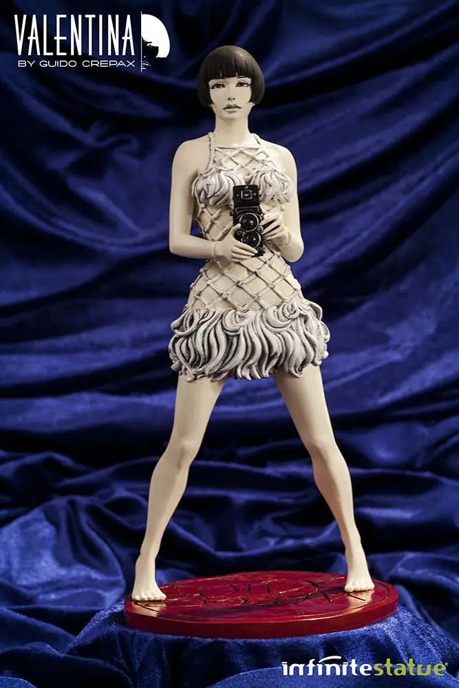 CREPAX VALENTINA STATUE Frikytopia