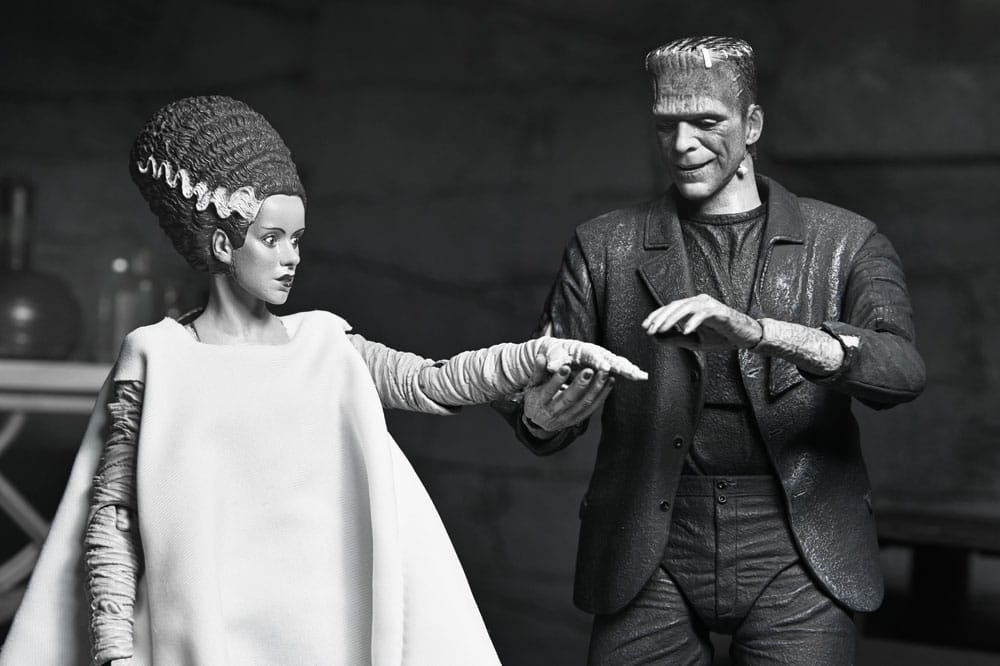 Universal Monsters Figura Ultimate Frankenstein's Monster (Bride of Frankenstein) (B&W) 18 cm