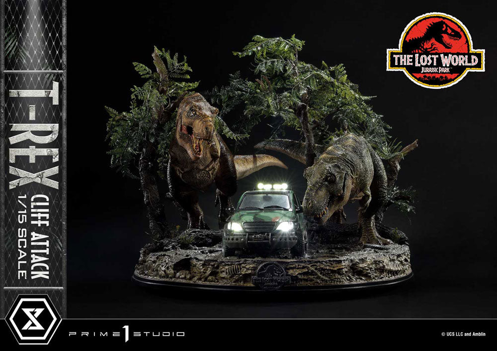 Jurassic World: The Lost World Estatua 1/15 T-Rex Cliff Attack 53 cm Frikytopia