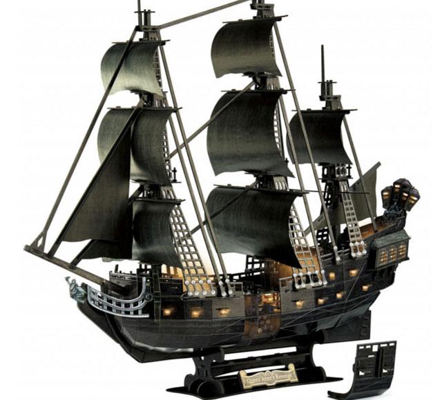 Piratas del Caribe: La venganza de Salazar Puzzle 3D Black Pearl LED Edition