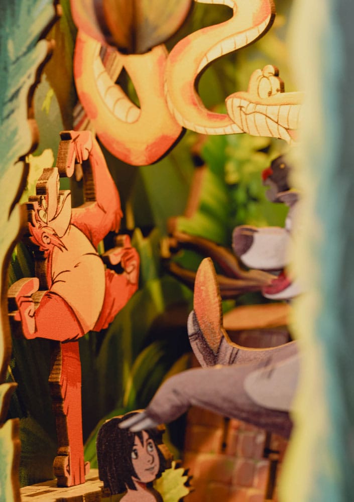 Disney Maqueta Book Nook Tiny Adventures El libro de la selva 23 cm
